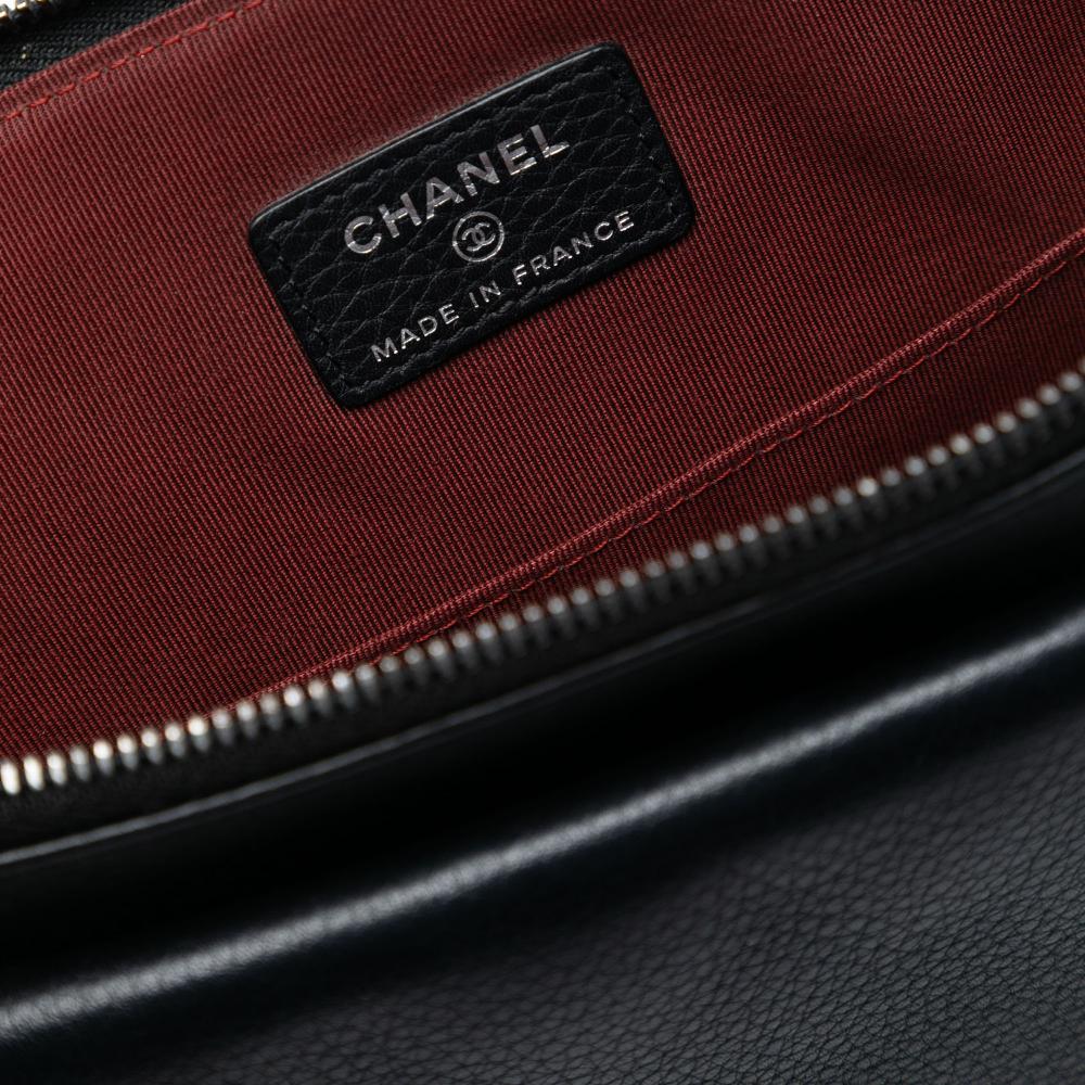 Chanel AB Chanel Black Calf Leather Large Quilted Grained skin Archi Chic Cosmetic Case France