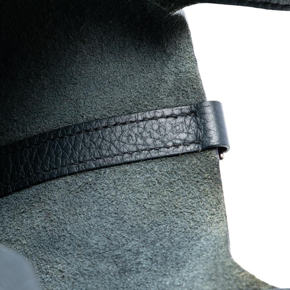 Hermès AB Hermès Blue Navy Calf Leather Clemence Picotin Lock 18 France