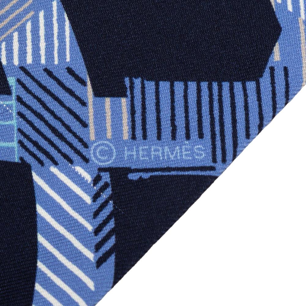 Hermès B Hermès Blue Silk Fabric Cavalcadour Morning Twilly Scarf France