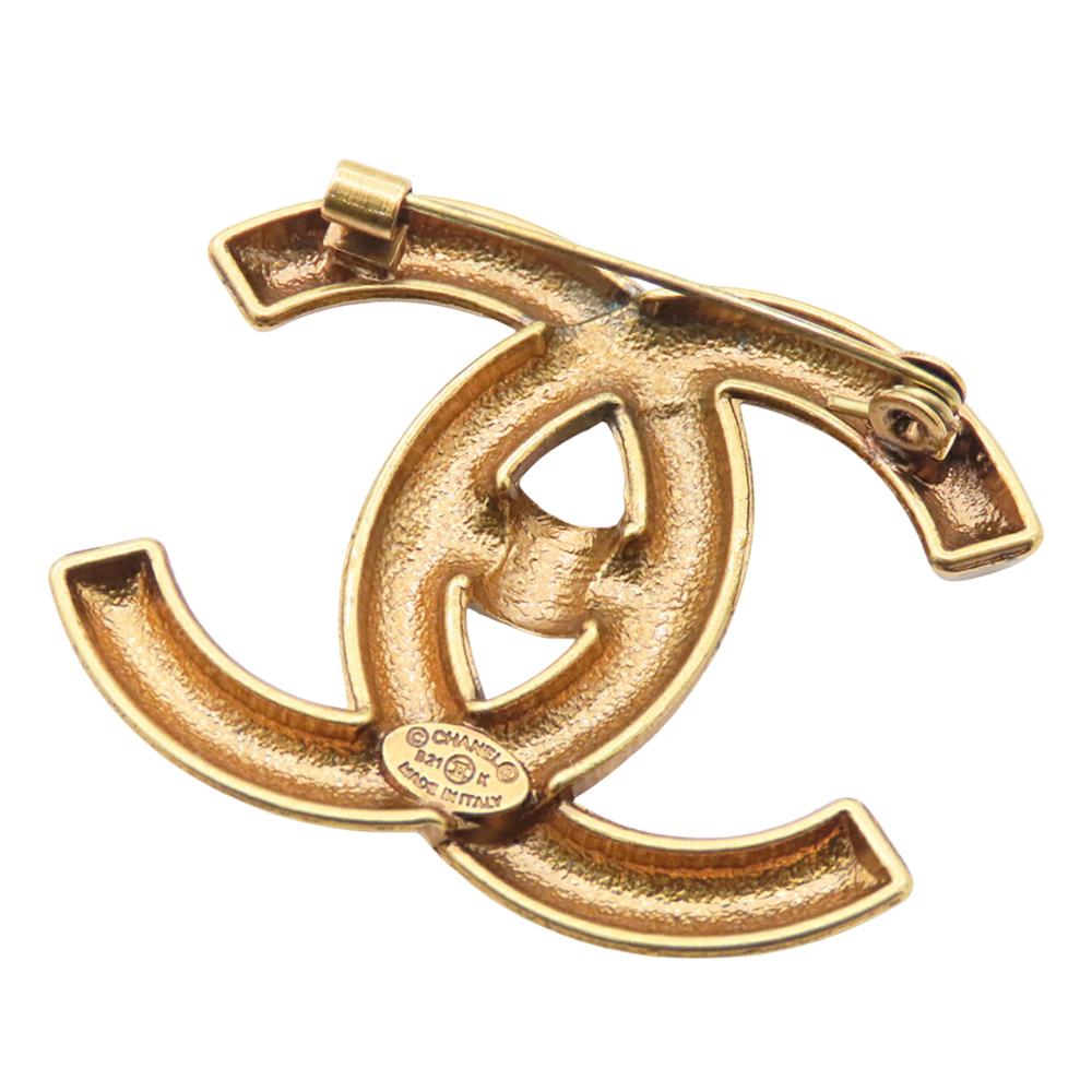 Chanel AB Chanel Gold Gold Plated Metal CC Brooch Italy