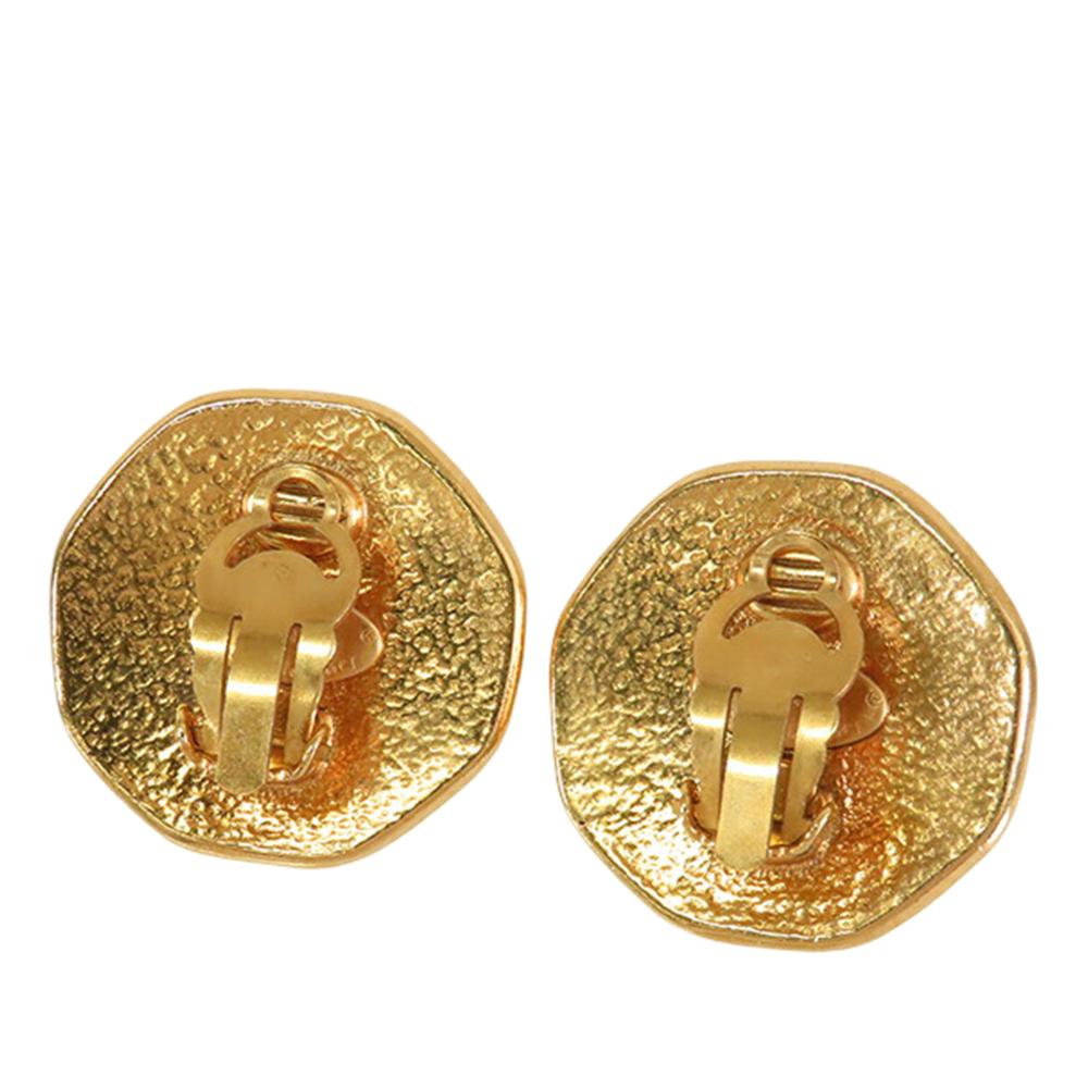 Chanel B Chanel Gold Gold Plated Metal CC Faux Pearl Octagon Clip on Earrings France