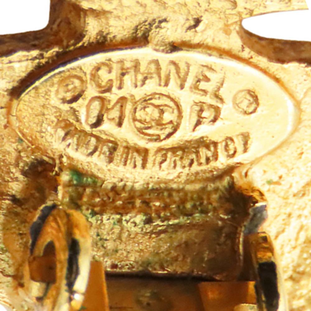 Chanel B Chanel Gold Gold Plated Metal CC Flower Clip On Earrings France