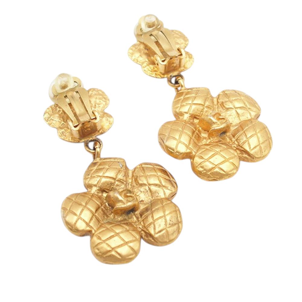 Chanel B Chanel Gold Gold Plated Metal Quilted Camellia Drop Clip on Earrings France