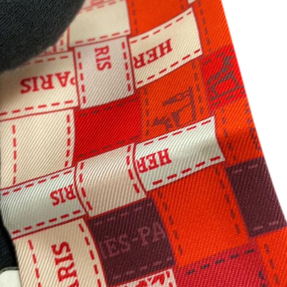 Hermès A Hermès Red with White Silk Fabric Bolduc Au Carre Twilly Scarf France