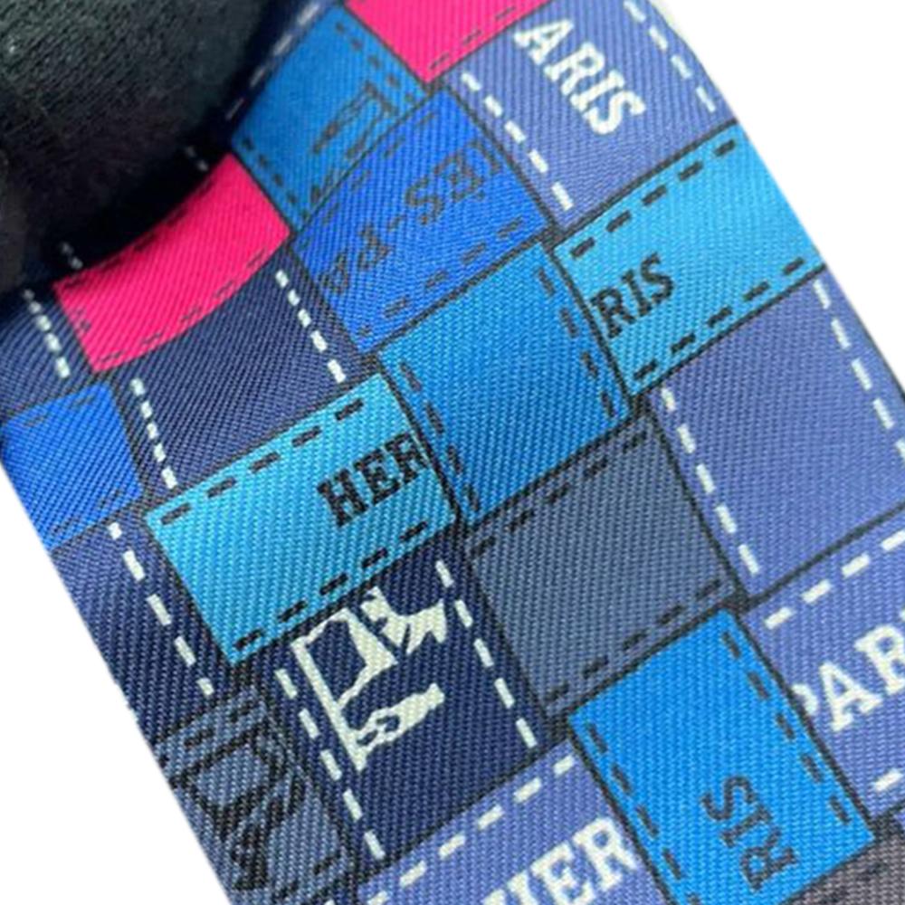 Hermès A Hermès Blue Dark Blue Silk Fabric Bolduc Au Carre Twilly Scarf France