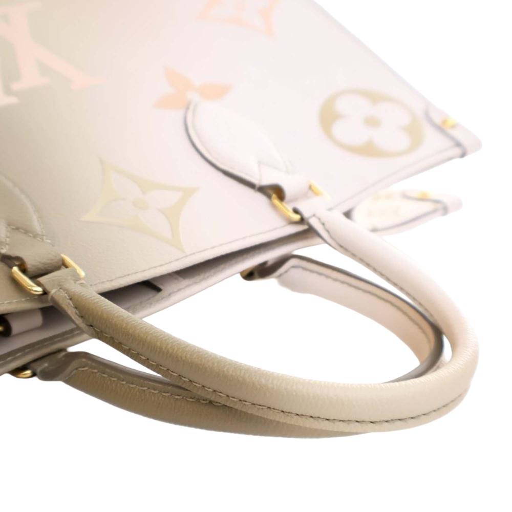 Louis Vuitton AB Louis Vuitton Green Monogram Canvas Fabric Monogram Giant Spring In The City OnTheGo MM Italy