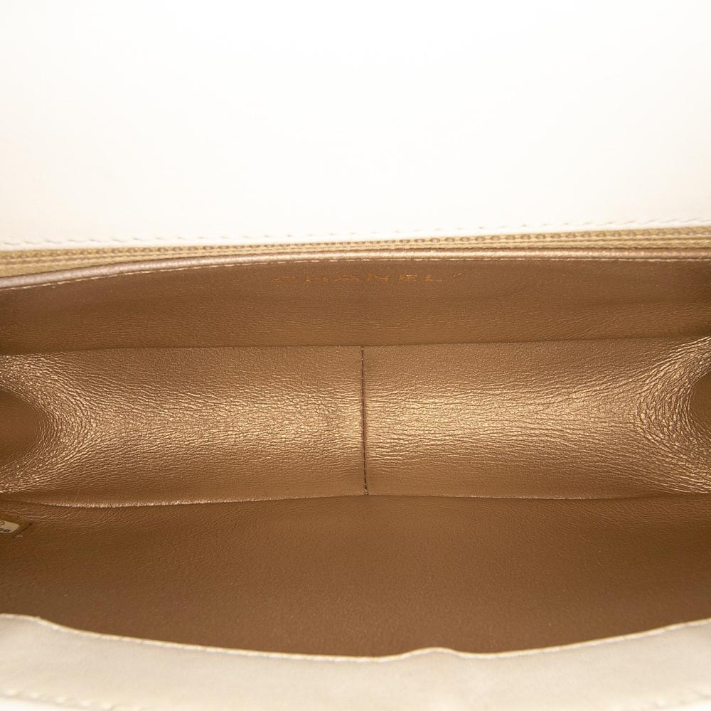 Chanel B Chanel White Ivory Calf Leather Medium Quilted skin Octagon CC Clasp Flap Italy