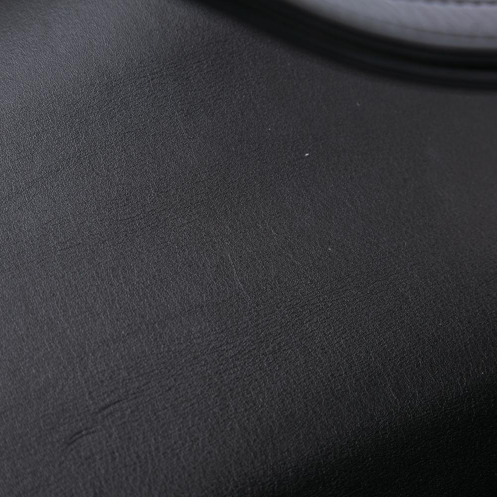 Valentino B Valentino Black Calf Leather Medium Vlogo Chain Shoulder Bag Italy