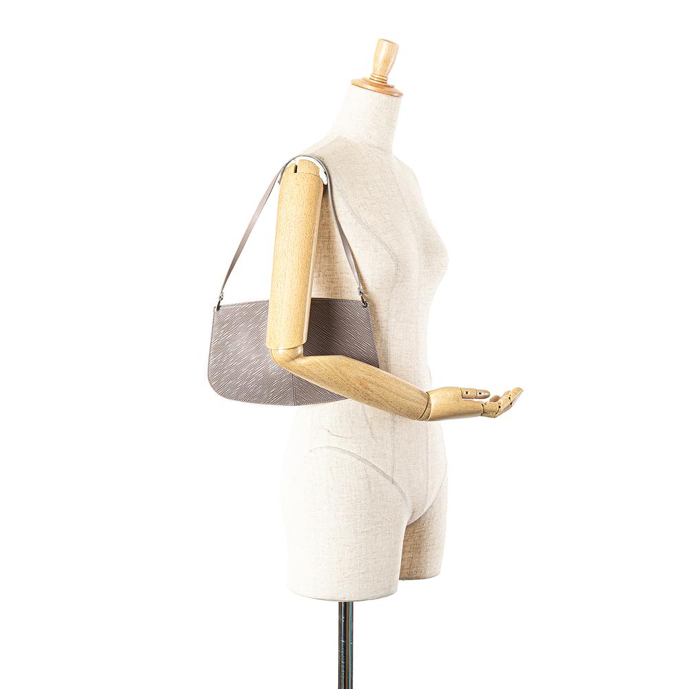 Louis Vuitton B Louis Vuitton Purple Lilac Epi Leather Leather Epi Demi Lune Pochette France