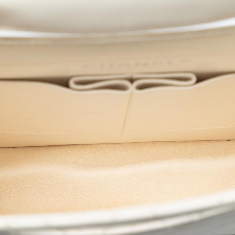 Chanel B Chanel White Lambskin Leather Leather Quilted Lambskin Delivery Cutout Handle Bag Italy