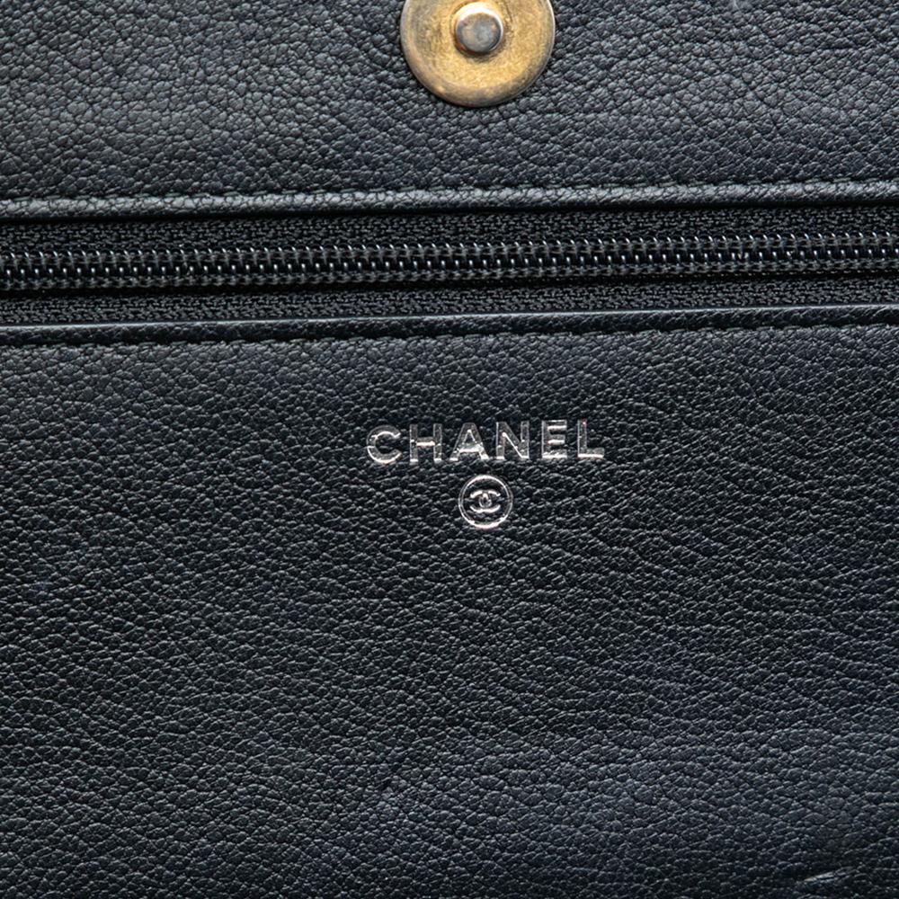 Chanel Black Patent Leather Leather CC Quilted Patent Aged Calfskin Gabrielle Wallet On Chain Italy