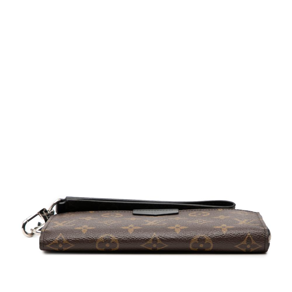 Louis Vuitton B Louis Vuitton Brown Monogram Canvas Fabric Monogram Macassar Zippy Dragonne Spain