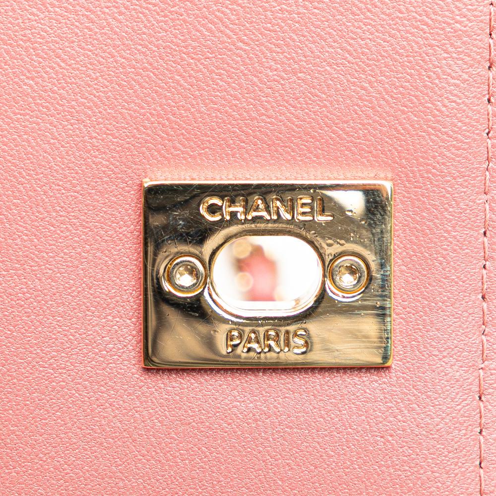 Chanel B Chanel Pink Lambskin Leather Leather Mini Chevron Lambskin Trendy CC Chain Wallet Italy