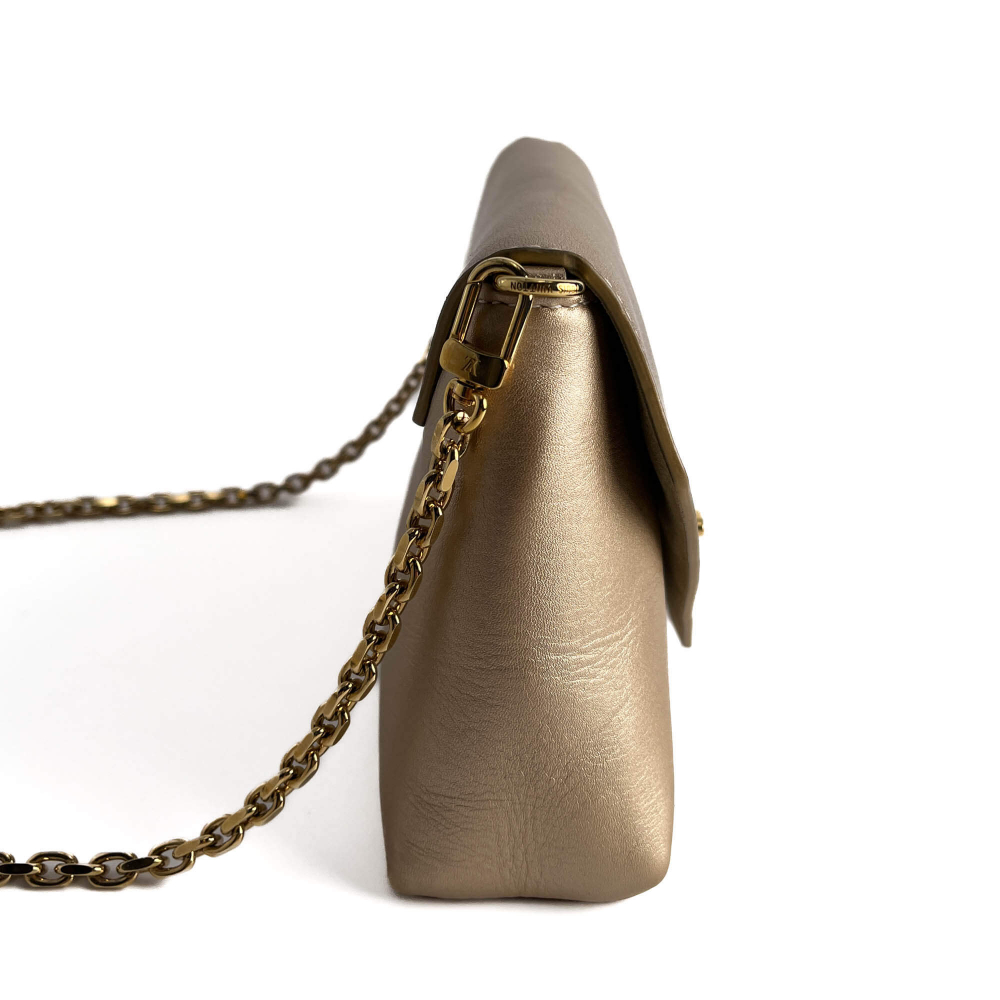 Louis Vuitton Love Note Smooth Calfskin Leather 2-Ways Envelope Clutch Gold