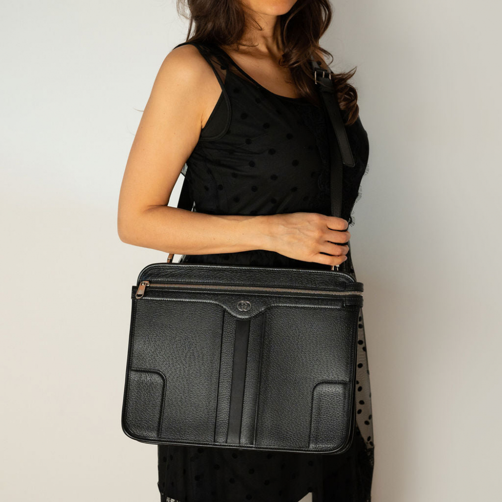 Gucci Interlocking Leather Messenger Crossbody Black