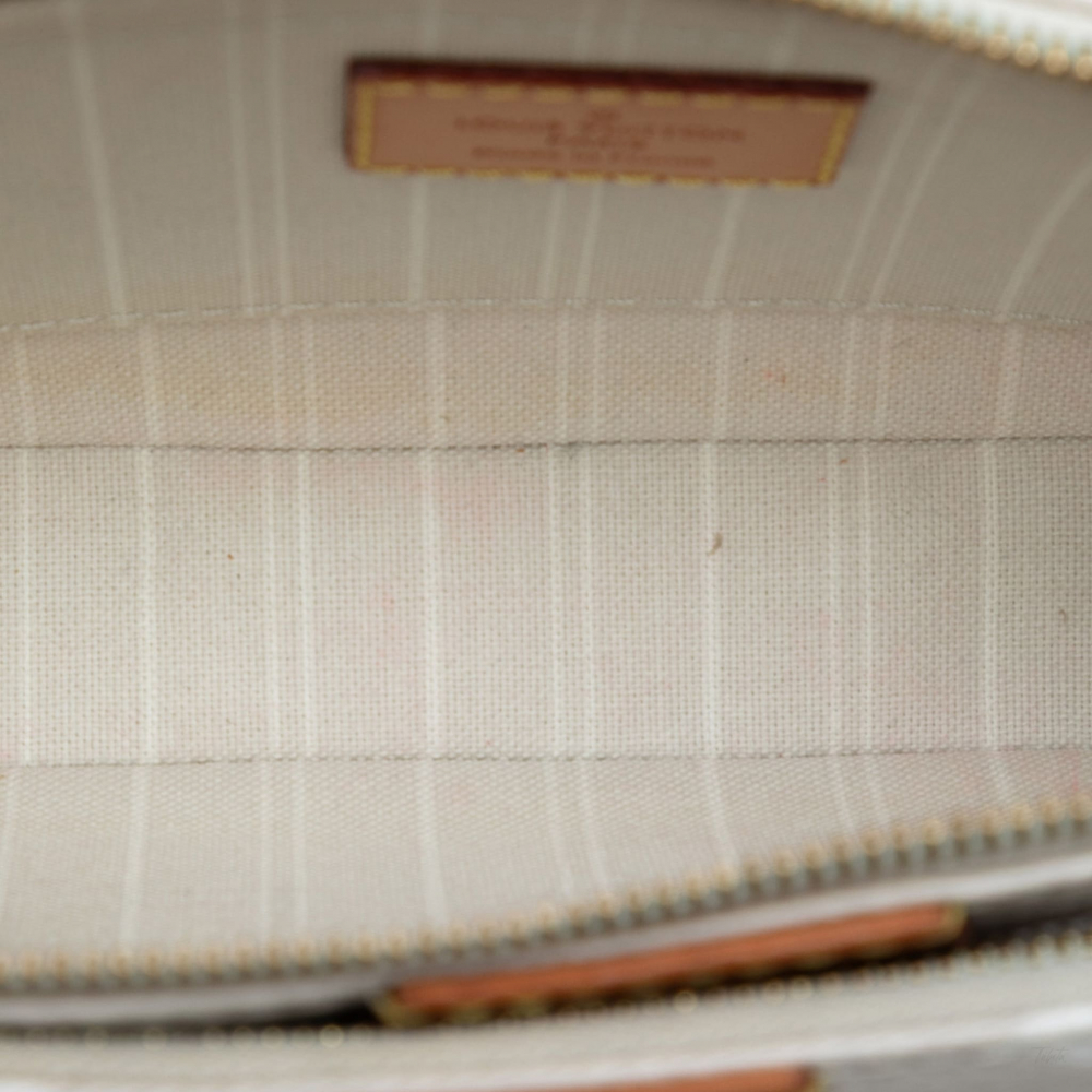 Louis Vuitton Multi Pochette Accessoires Canvas Pouch Crossbody Giant Monogram By The Pool