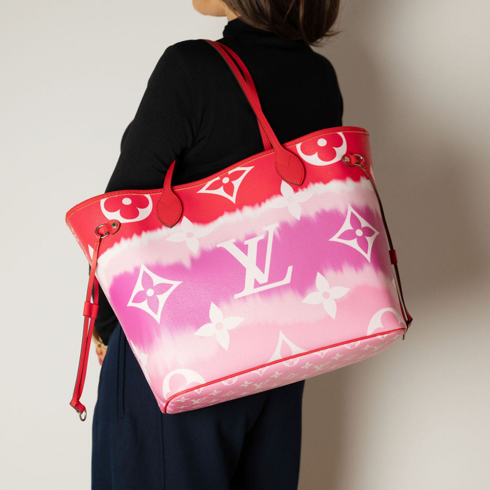 Louis Vuitton Neverfull MM Canvas Escale Monogram Giant Shoulder Bag Red & Pink