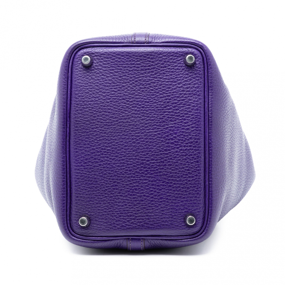 Hermès Picotin 18 Taurillon Clemence Leather Lock Bucket Handbag Ultraviolet