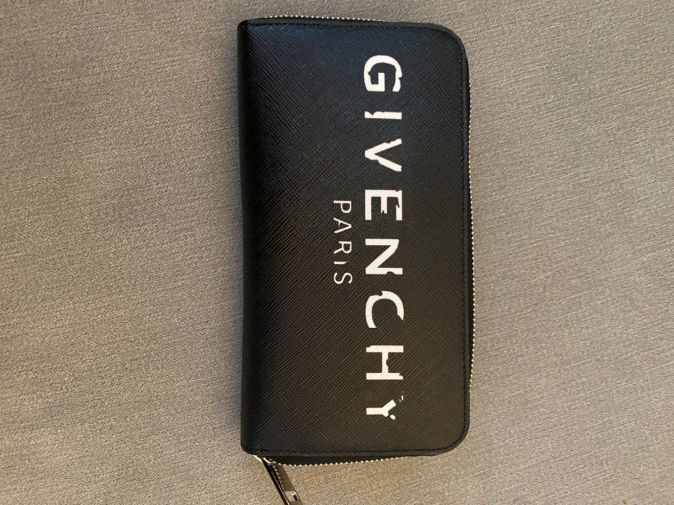 Givenchy Women's 'Iconic' Wallet