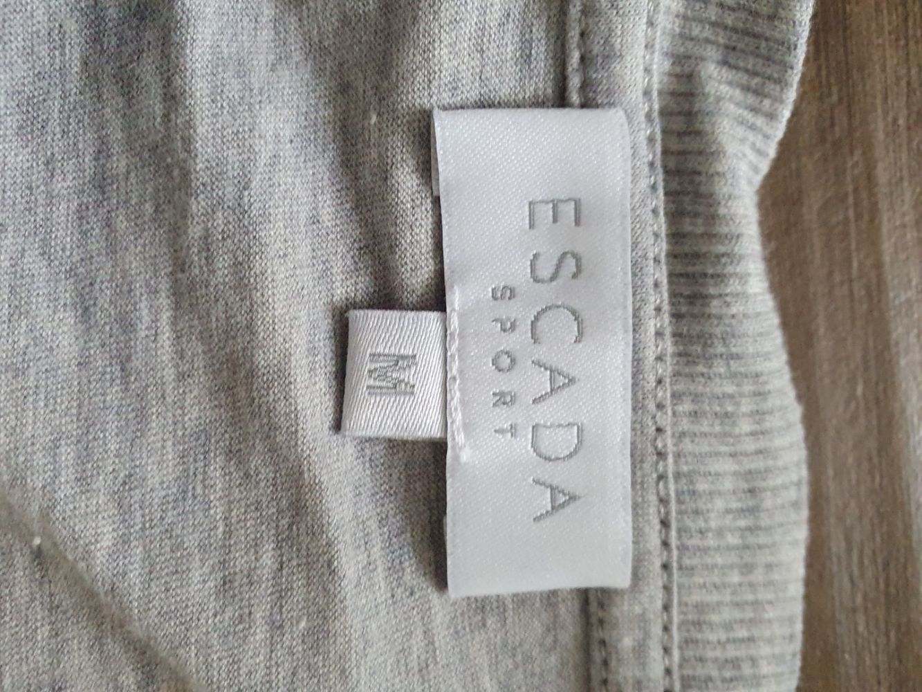 Escada T-Shirt
