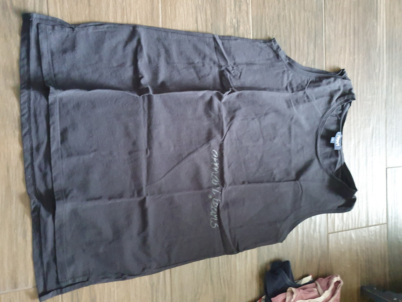 Armani Jeans Nach oben