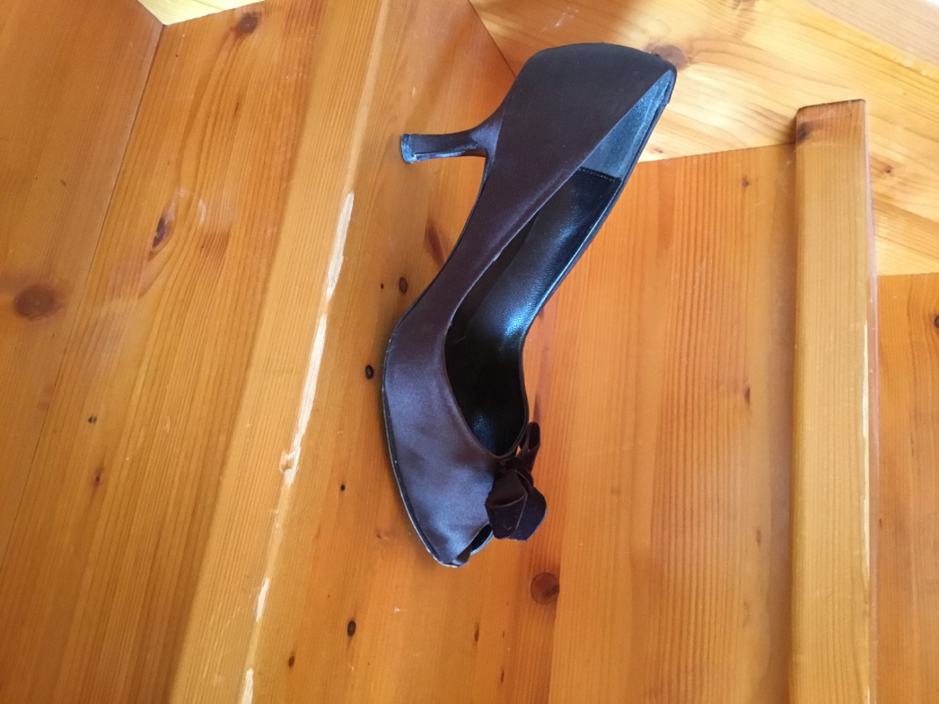 Bon Génie Escarpins satin marron noeud velours marron 40