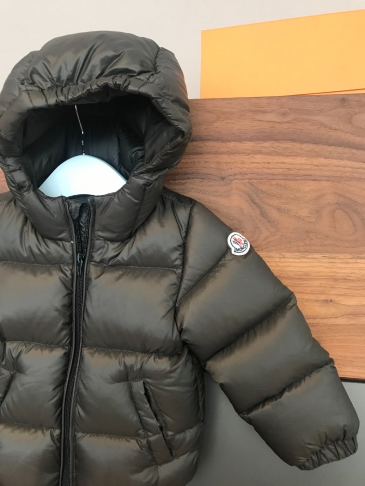 Moncler Mantel