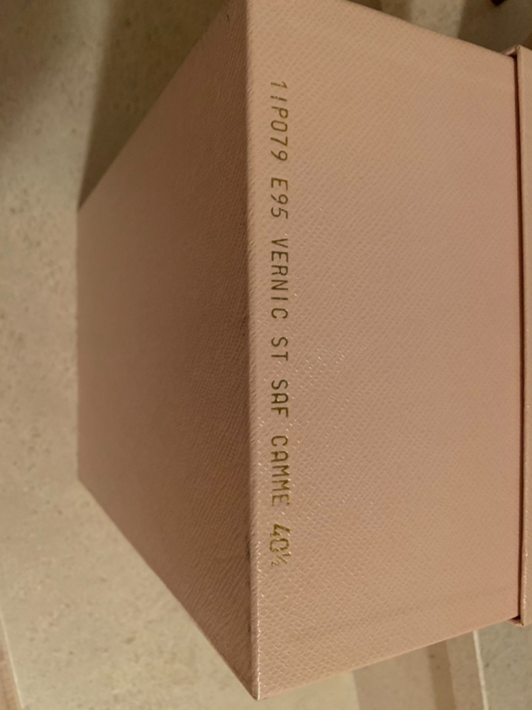 Prada AB Vernice Safran 40,5 beige Pumps