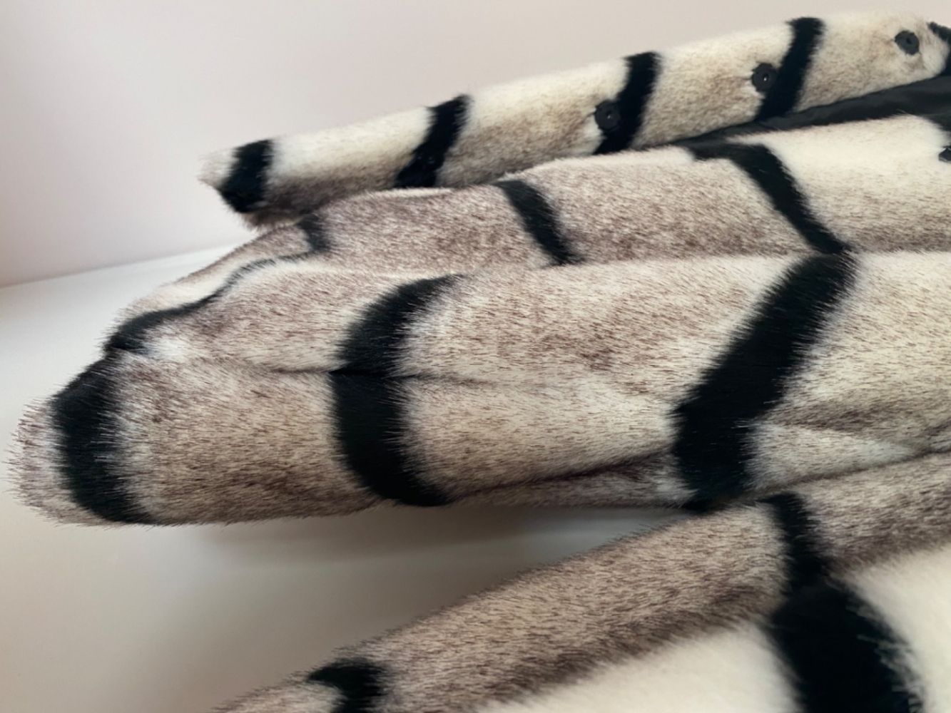 Benetton Veste fausse fourrure