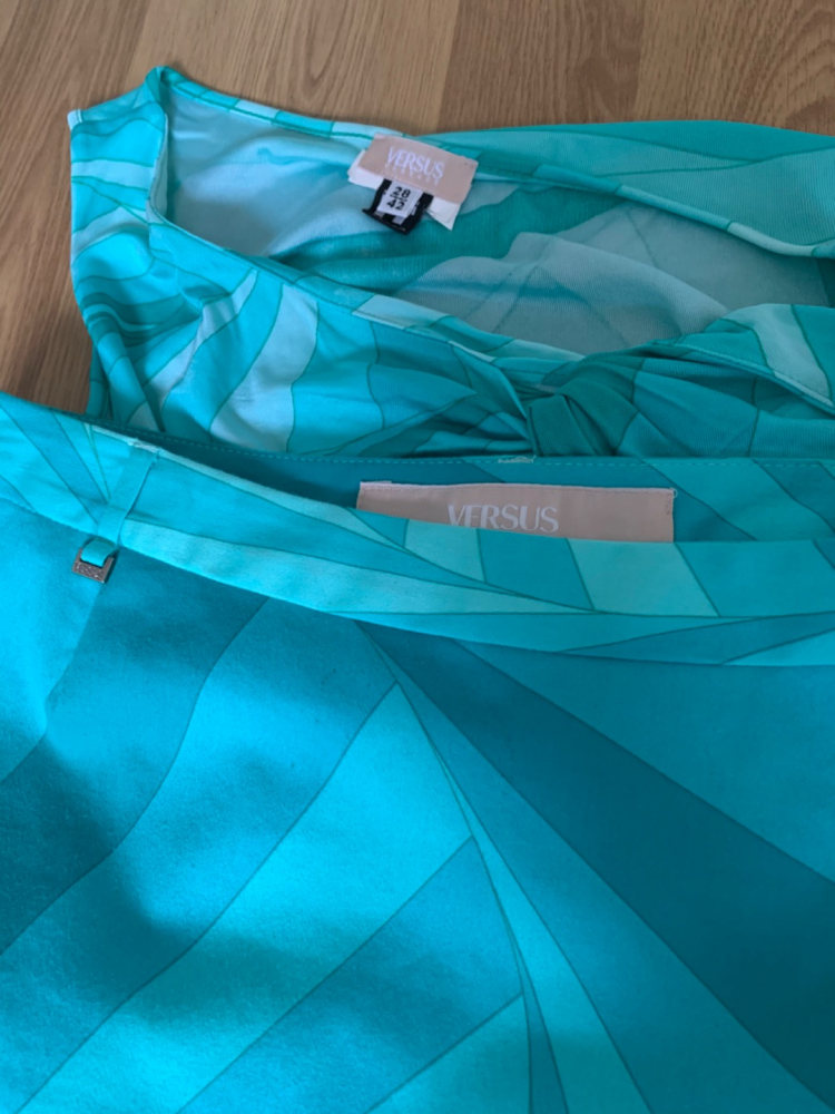 Versus Oberteil und Rockset