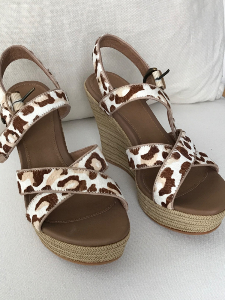 UGG Sandalen