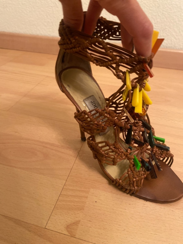 Jimmy Choo Mit brauner Iris verzierte Makramee-Sandalen aus Leder