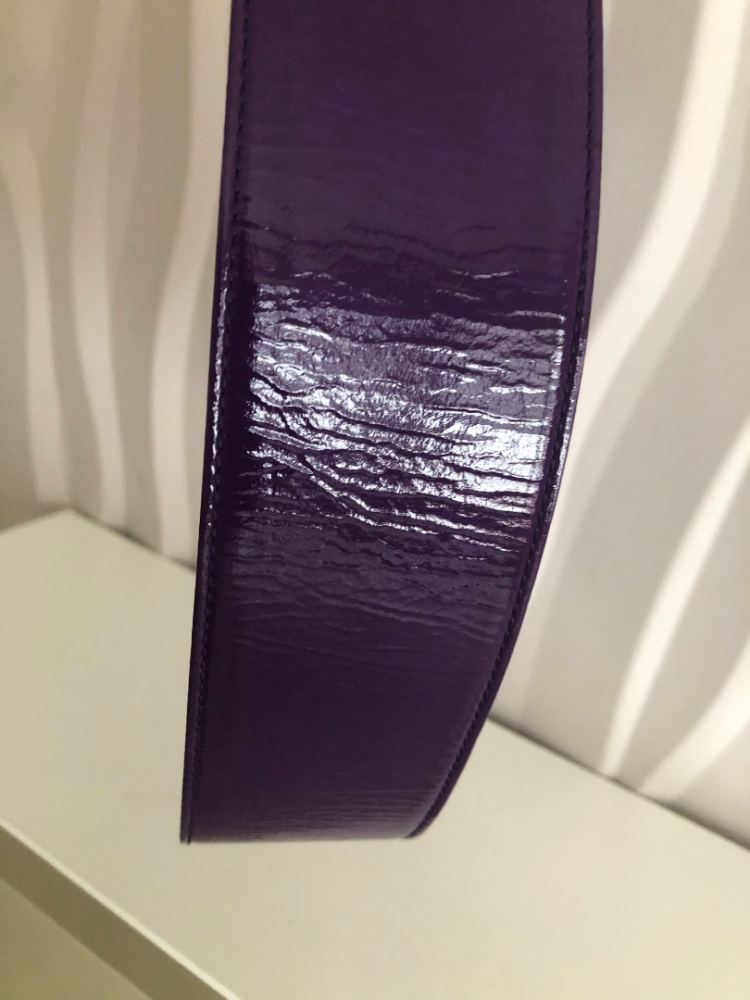 Yves Saint Laurent gürtel aus Lackleder