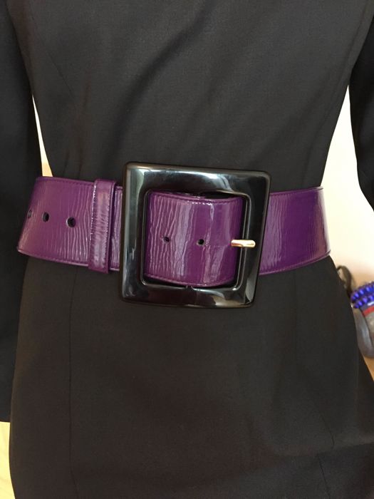 Yves Saint Laurent gürtel aus Lackleder