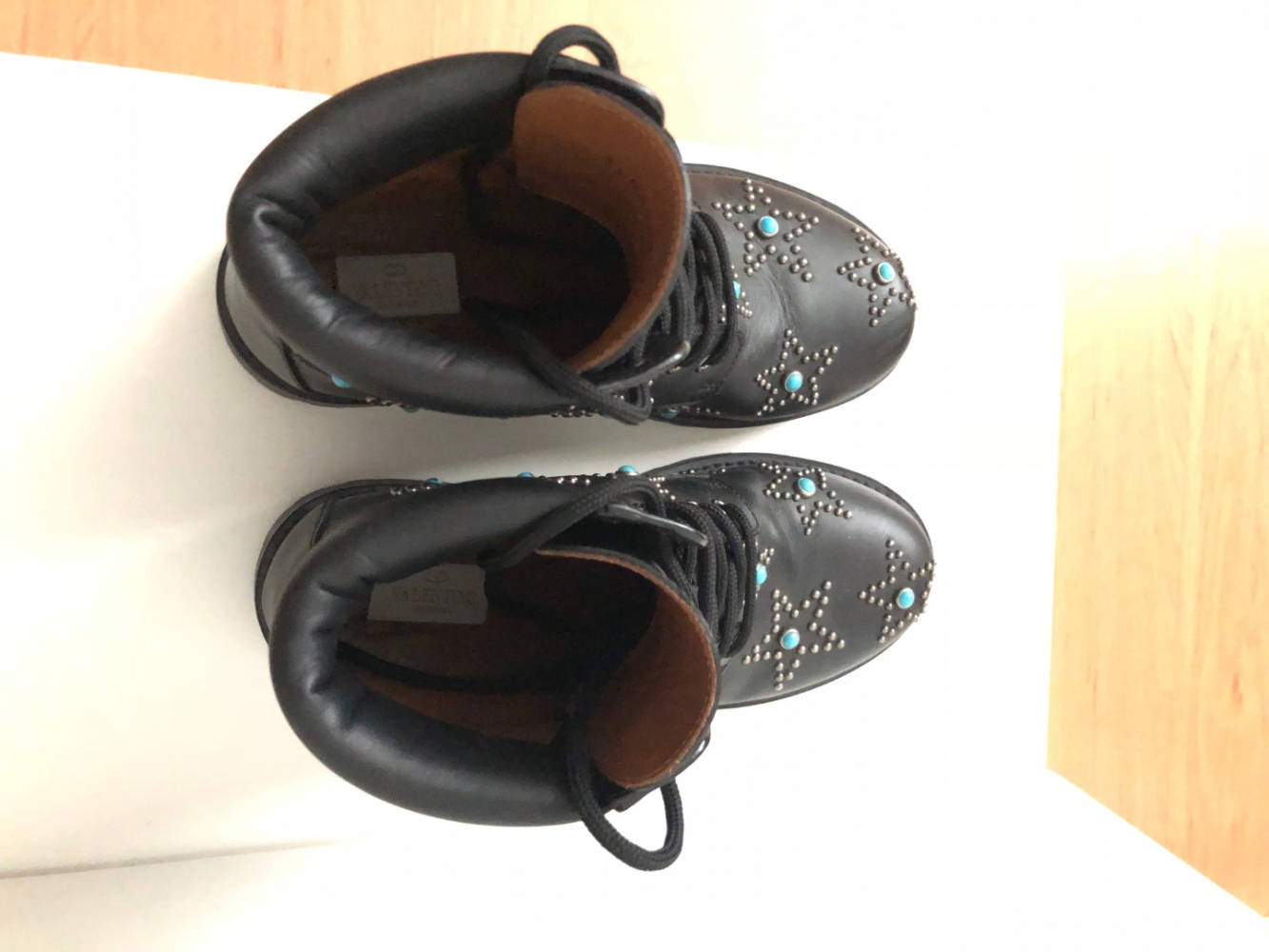 Valentino Combat de cuir clouté en étoile