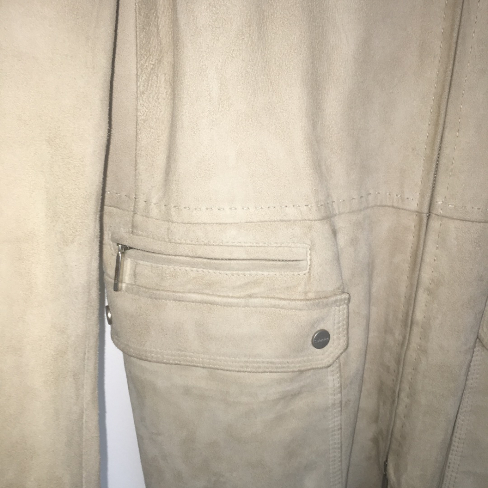 Max Mara Beigefarbener Wildledermantel