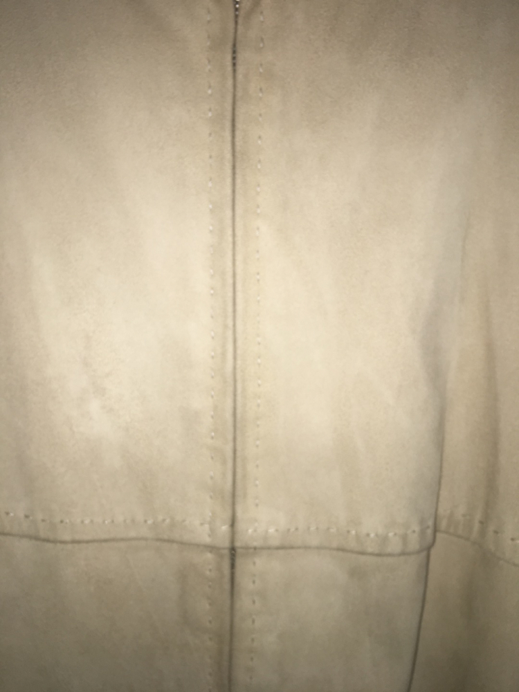 Max Mara Beigefarbener Wildledermantel