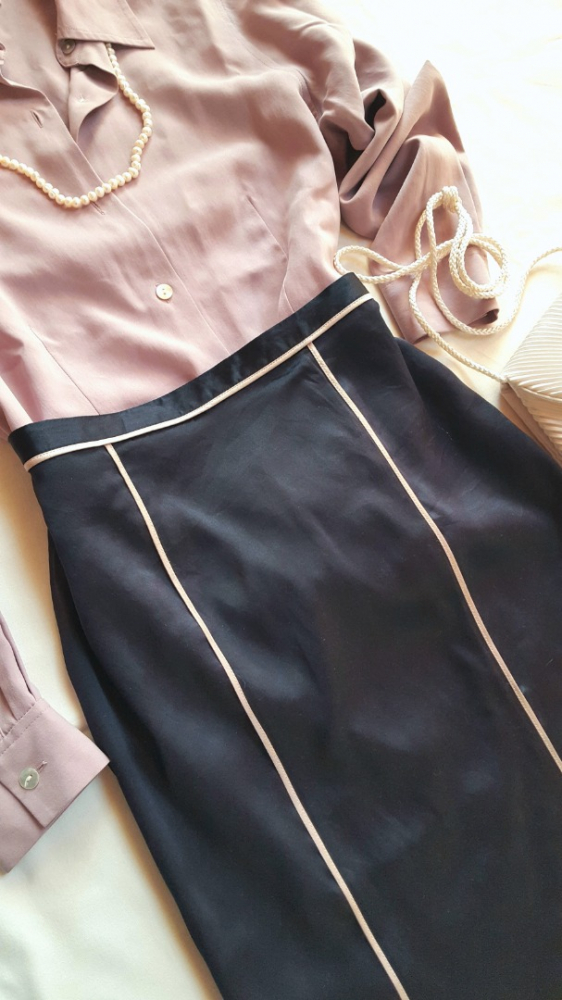 Blumarine silk pencil skirt