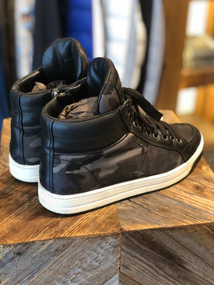 Prada Hohe Tops Turnschuhe