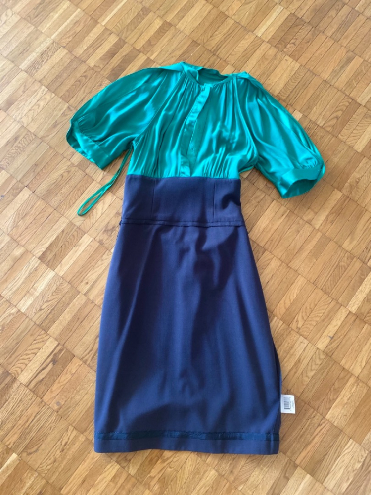 BCBG Max Azria Rezeption Kleid