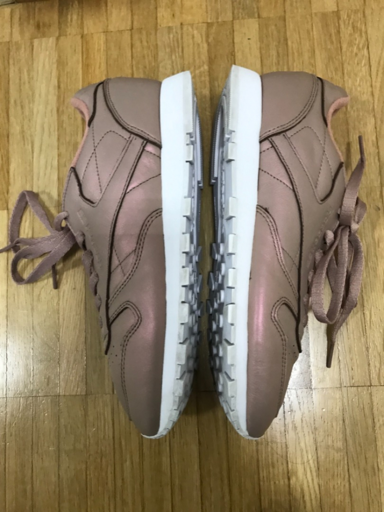 Reebok Classic Leather Pearlized W