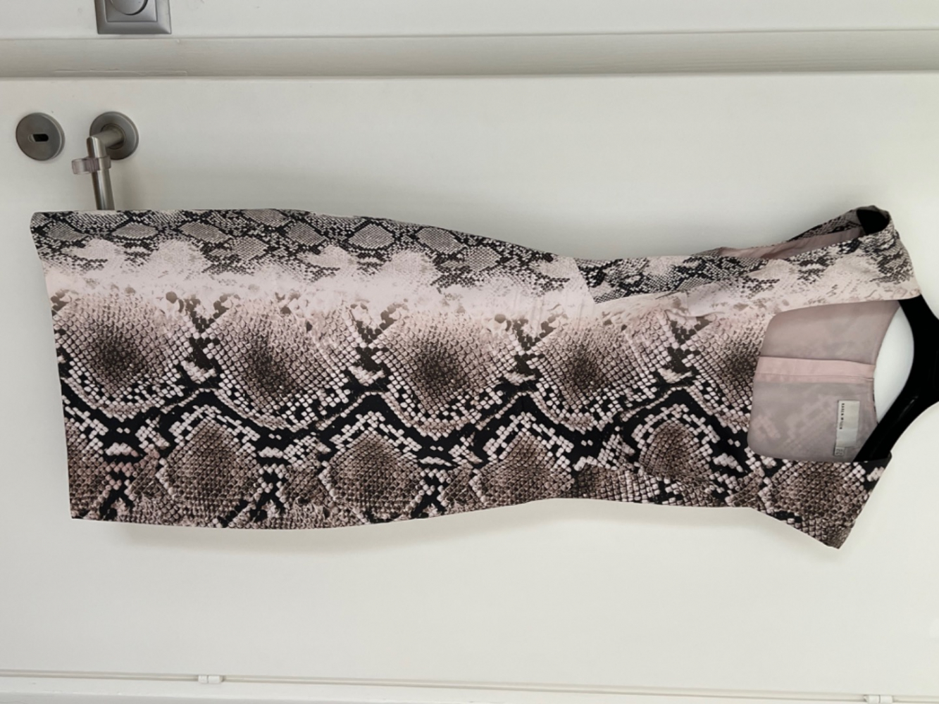 Karen Millen Beautiful sexy leopard dress