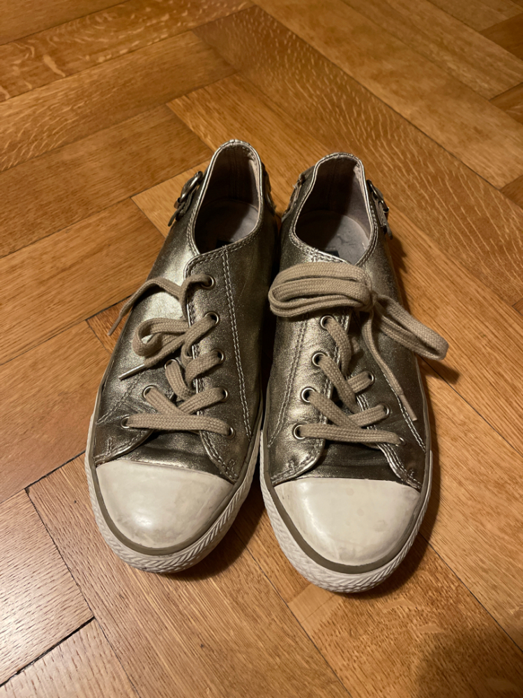 Kurt Geiger Sneakers