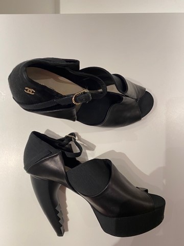 Chanel Absätze