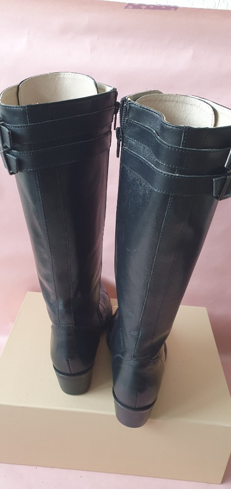 San Marina Schnürstiefel