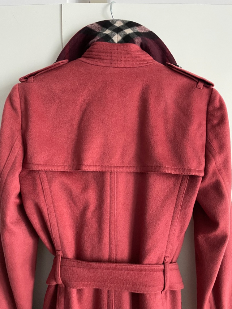 Burberry Mantel aus 100% Kaschmir
