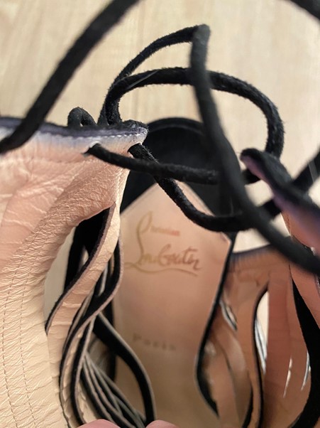 Christian Louboutin absätze