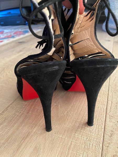 Christian Louboutin absätze