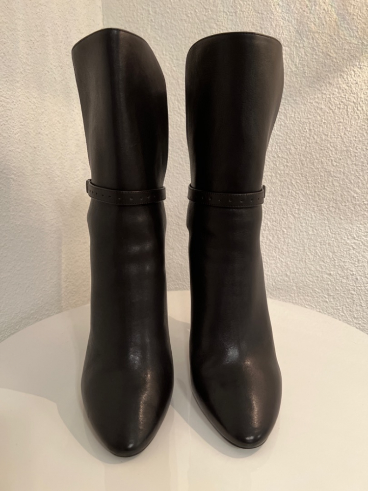Yves Saint Laurent Bottes