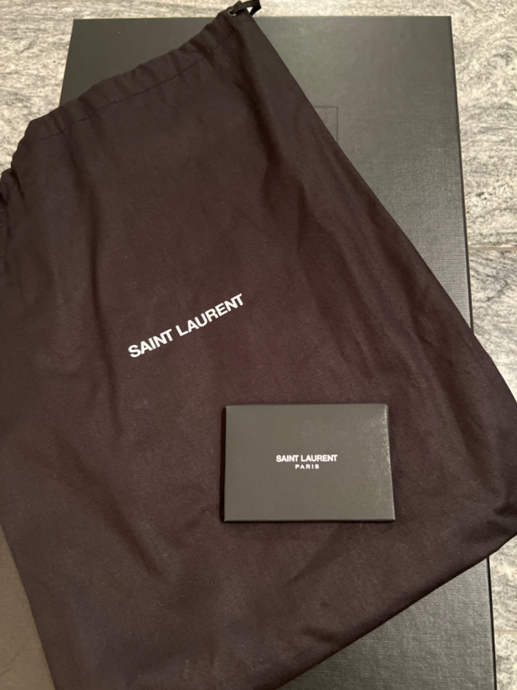 Yves Saint Laurent Bottes